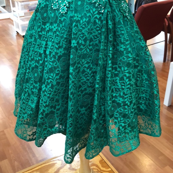 Green prom dress with tiny rhinestones - Picture 3 of 8